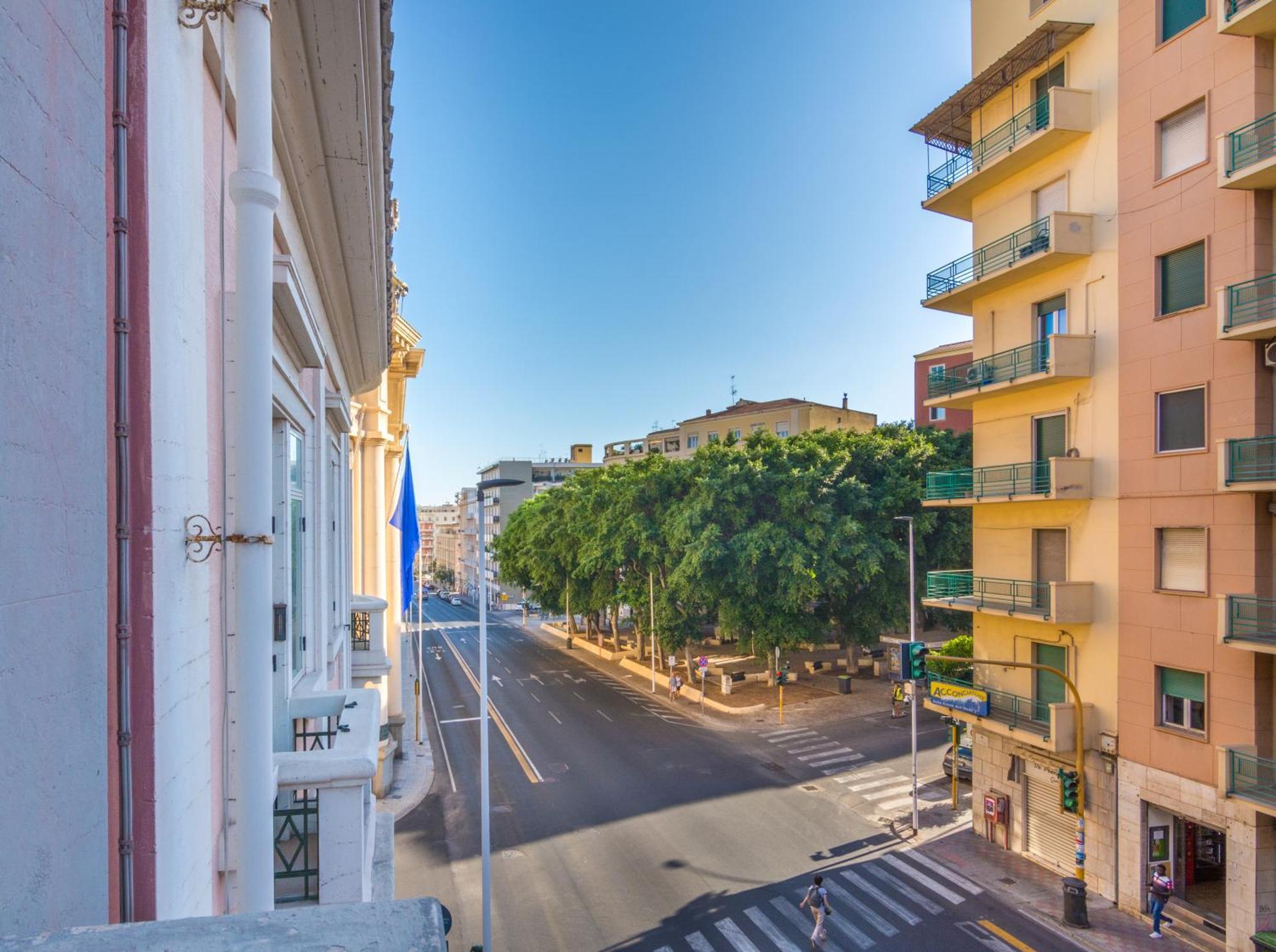 Sunscape Rooms Cagliari City Center Exterior foto